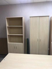 Шкаф и стеллаж для офиса